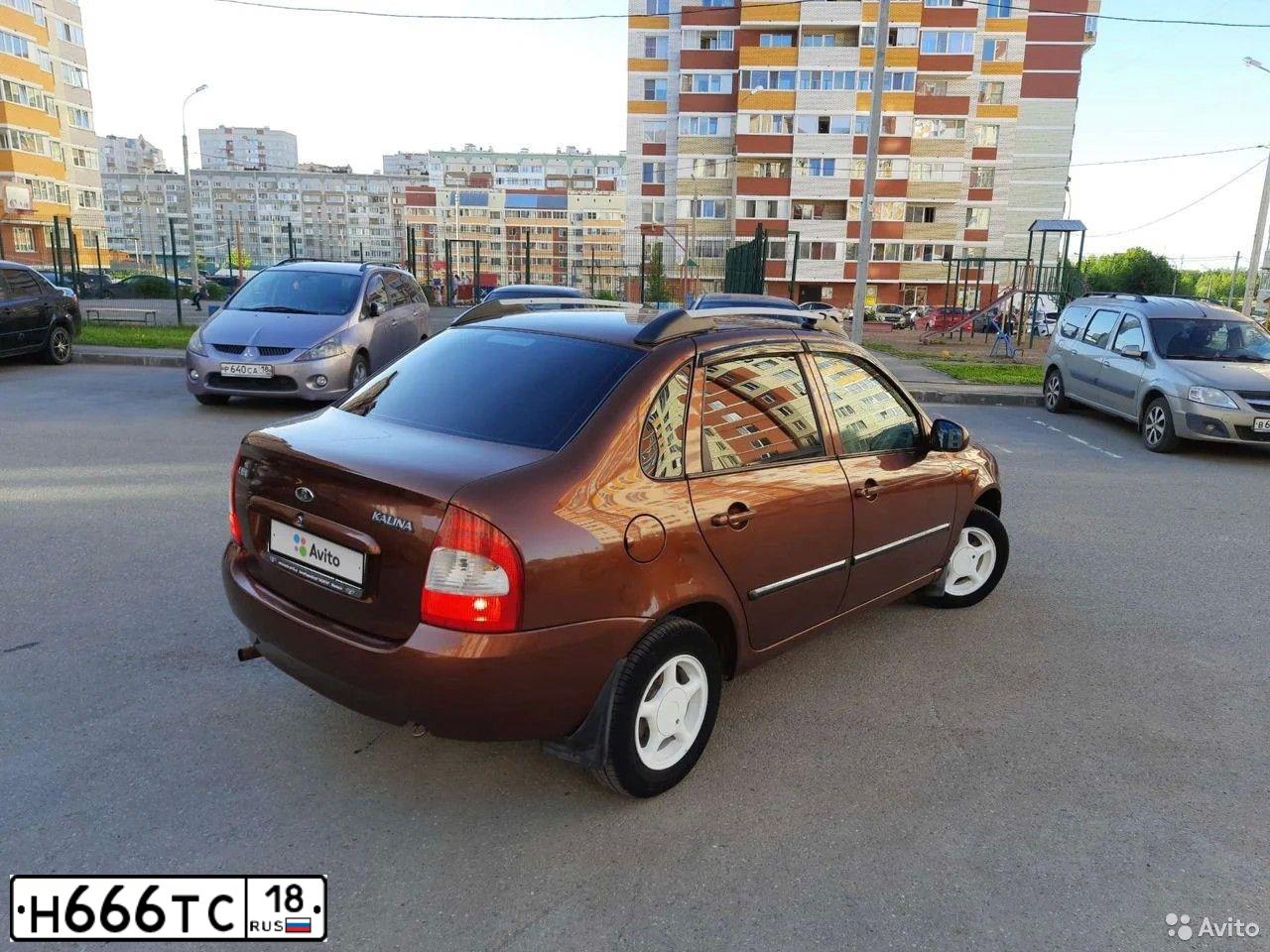 Фото автомобиля TOYOTA COROLLA, 2008 — госномер Н666ТС18. Цвет: ЧЕРНЫЙ