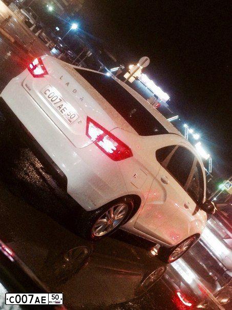 Фото автомобиля HONDA CR-V, 2008 — госномер Н488РУ750. Цвет: ЧЕРНЫЙ