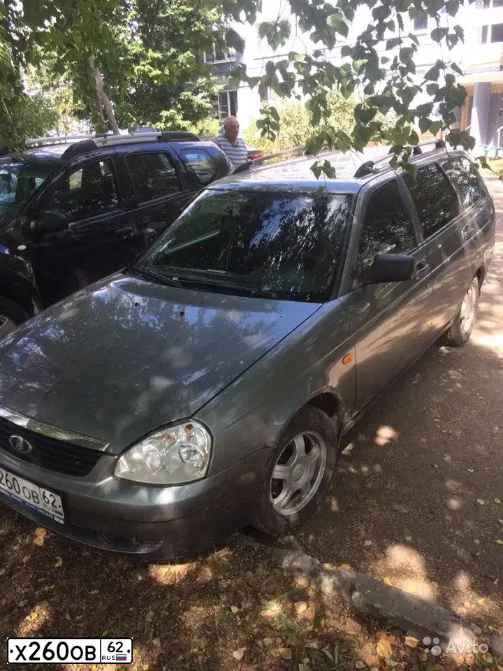 Фото автомобиля LADA 2171 PRIORA, 2009 — госномер Х260ОВ62. Цвет: СРЕДНИЙ СЕРО-ЗЕЛЕНЫЙ МЕТ.