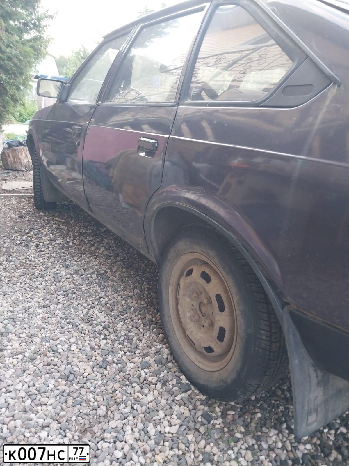 Фото автомобиля LADA 2104, 1996 — госномер К007НС77. Цвет: ЗЕЛЕНЫЙ