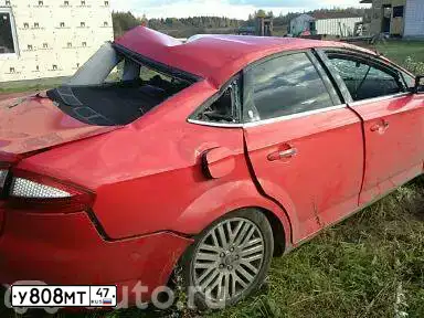 Фото автомобиля FORD MONDEO, 2007 — госномер У808МТ47. Цвет: Красный