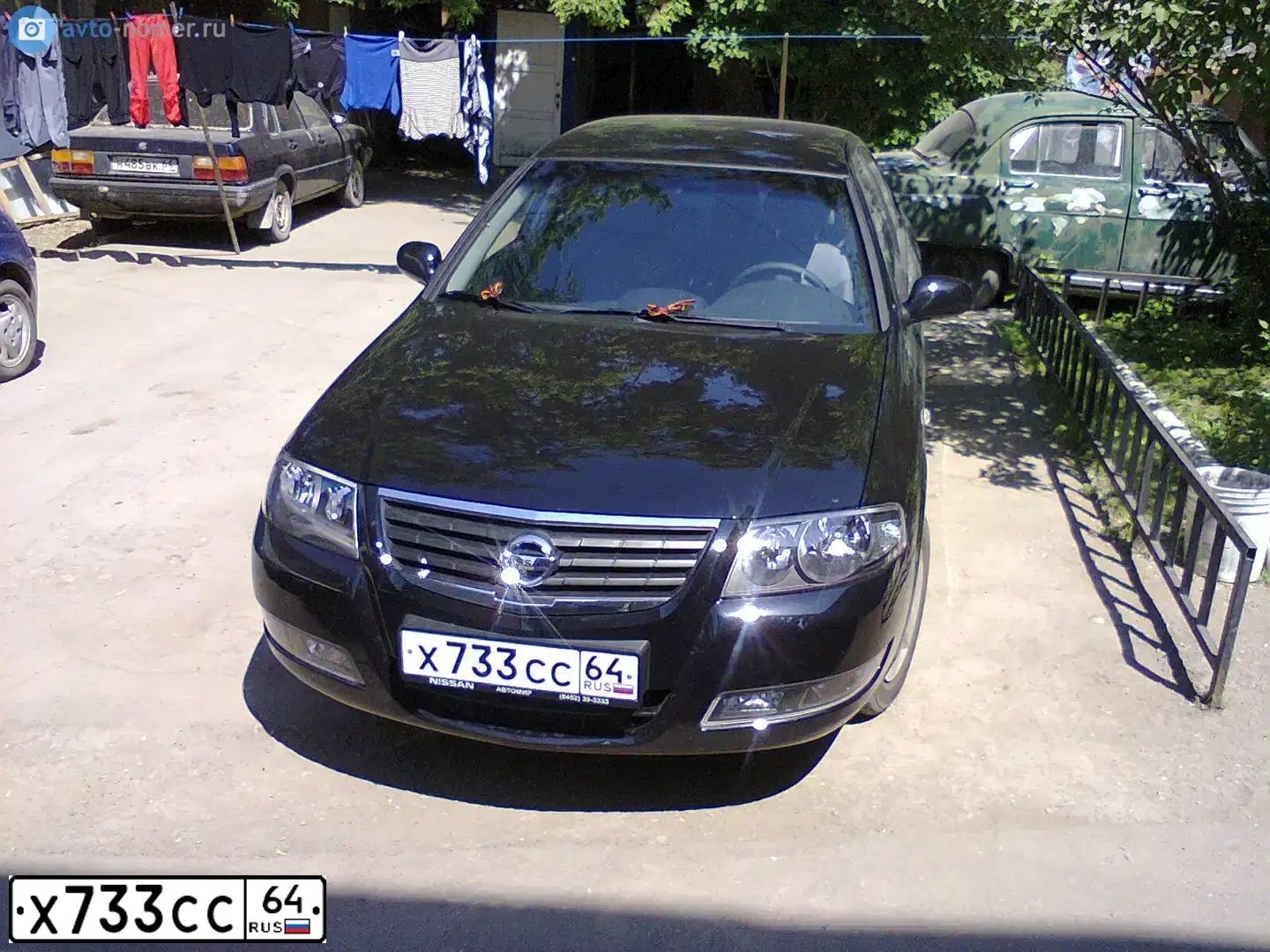 Фото автомобиля VOLKSWAGEN POLO, 2011 — госномер Е542ВМ164. Цвет: СЕРЕБРИСТО ЖЕЛТЫЙ