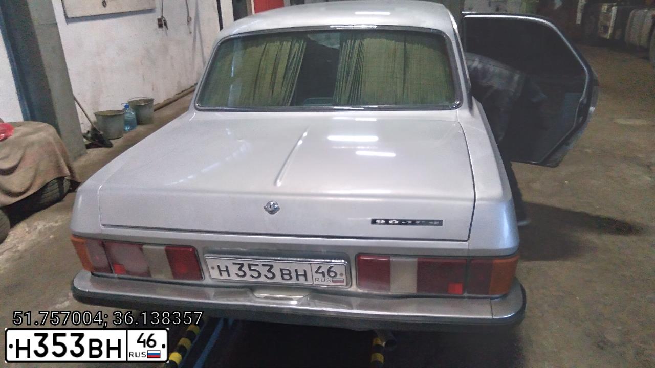 Фото автомобиля GAZ 3102 WOLGA, 2007 — госномер Н353ВН46. Цвет: БУРАН
