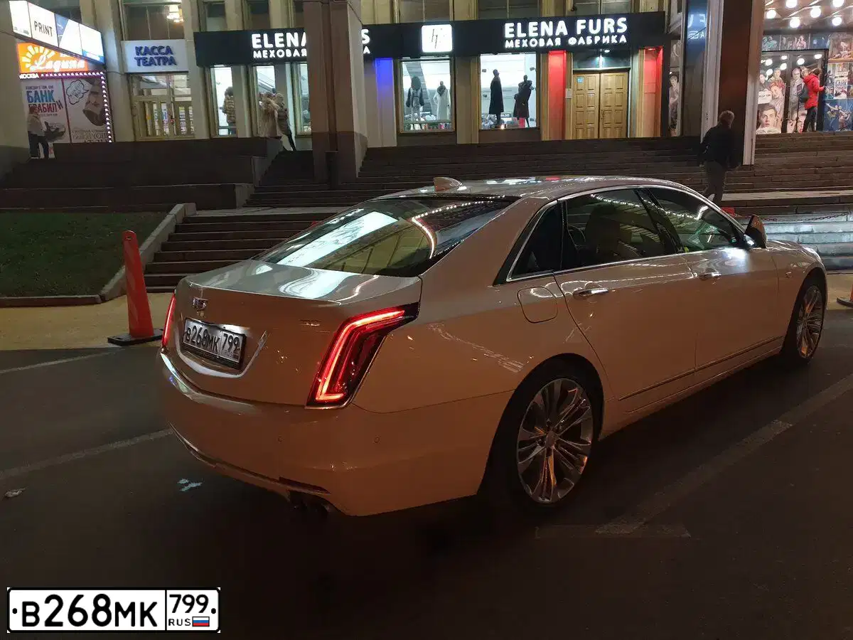 Фото автомобиля CADILLAC CT6, 2018 — госномер Р654ЕН790. Цвет: Белый