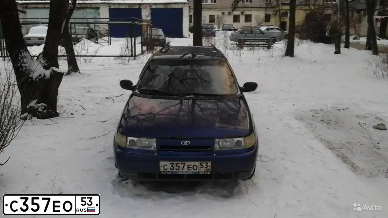 Фото автомобиля LADA 2111, 2002 — госномер С357ЕО53. Цвет: Серо-Синий