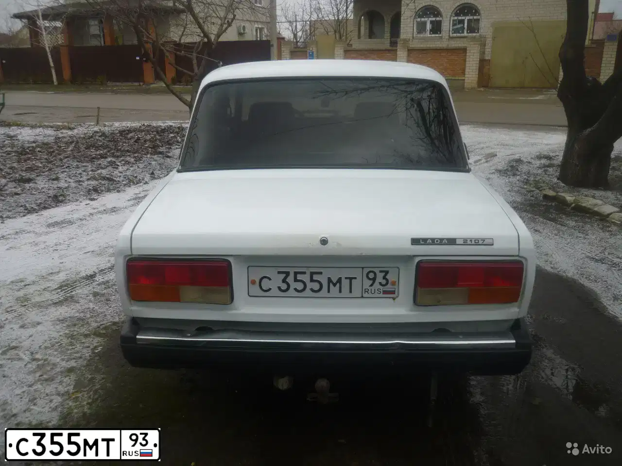Фото автомобиля LADA 2107, 2003 — госномер С355МТ93. Цвет: ЯРКО-БЕЛЫЙ
