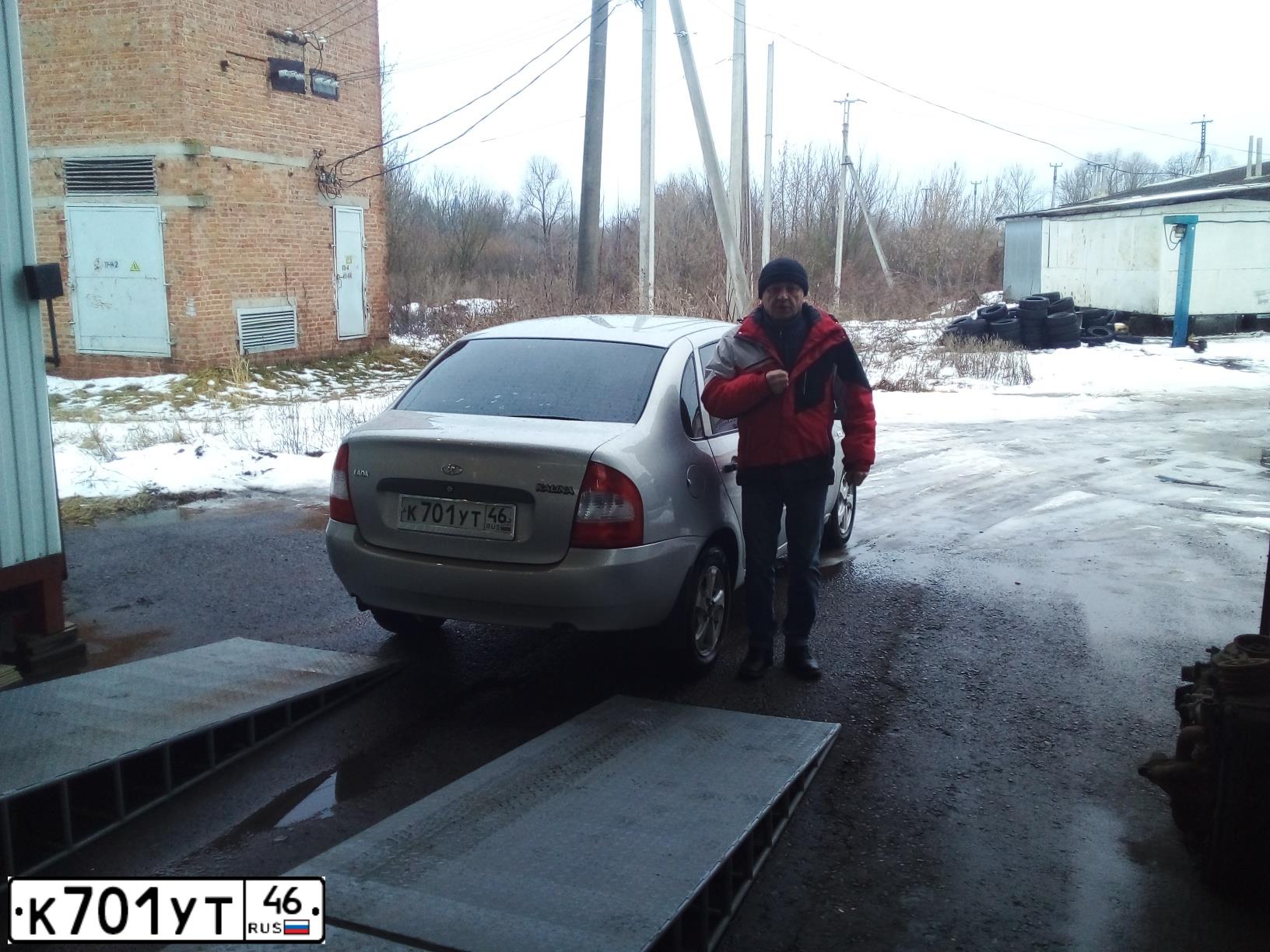 Фото автомобиля LADA 1118 KALINA, 2010 — госномер К701УТ46. Цвет: Серебристый