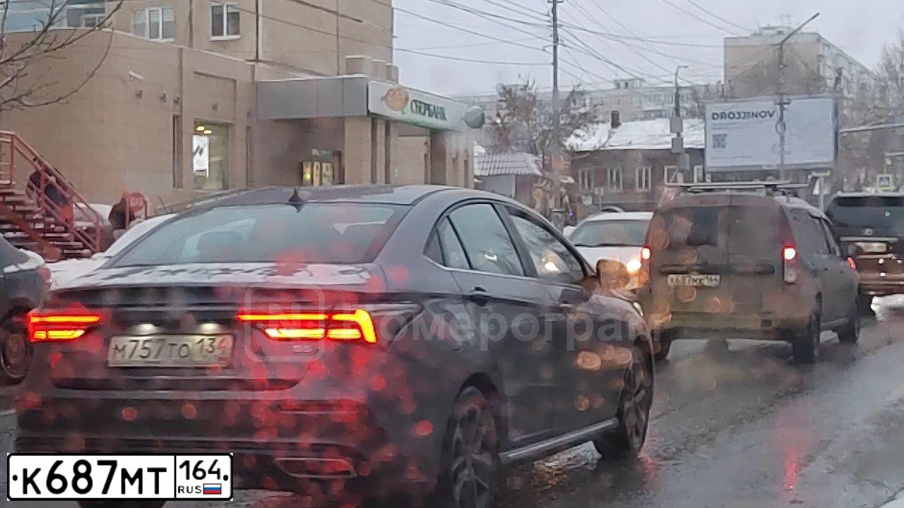 Фото автомобиля LADA 2172 PRIORA, 2012 — госномер С427ВХ68. Цвет: ТЕМНО ВИШНЕВЫЙ