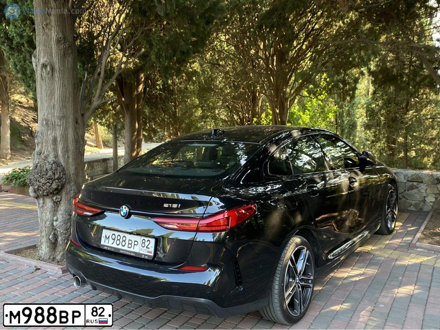 Фото автомобиля BMW SERIE 2, 2020 — госномер М988ВР82. Цвет: ЧЕРНЫЙ