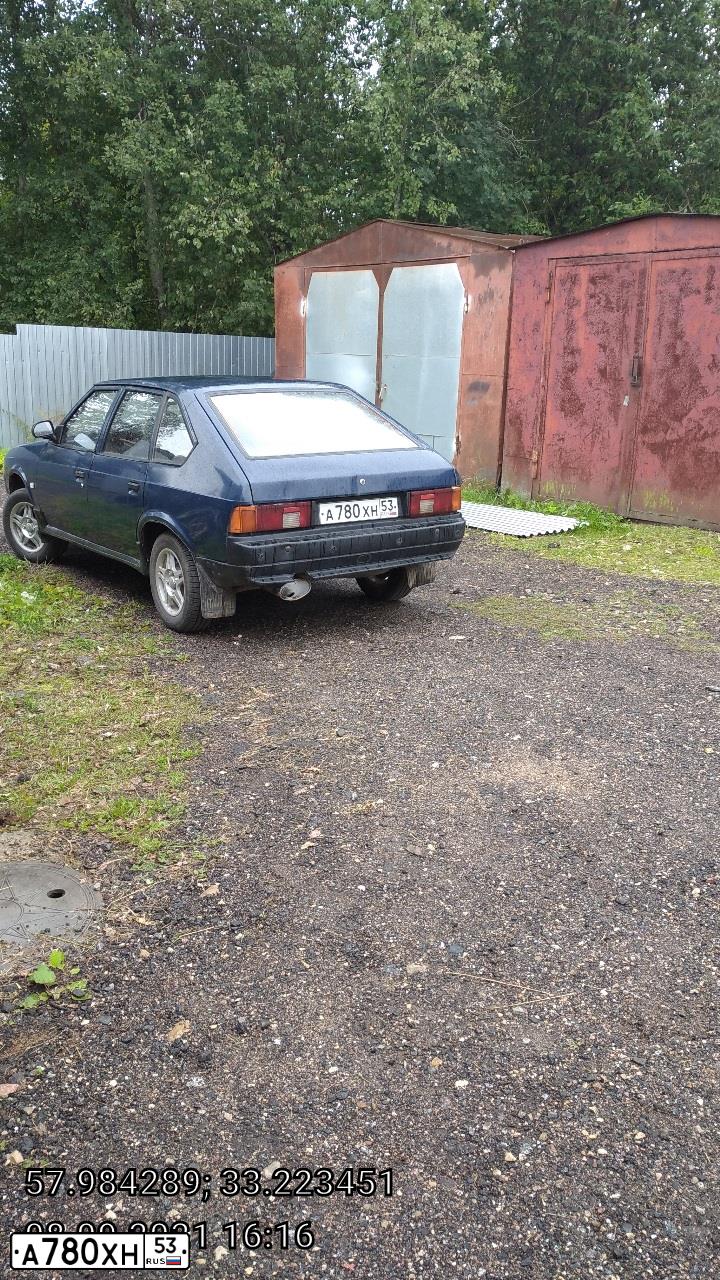 Фото автомобиля AZLK MOSKWITSCH 2141, 2000 — госномер К982ВТ53. Цвет: синий