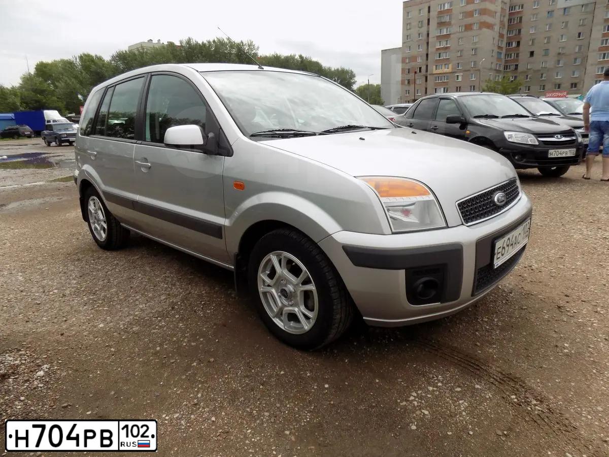 Фото автомобиля LADA 2190 GRANTA, 2012 — госномер Н704РВ102. Цвет: Сине-Черный