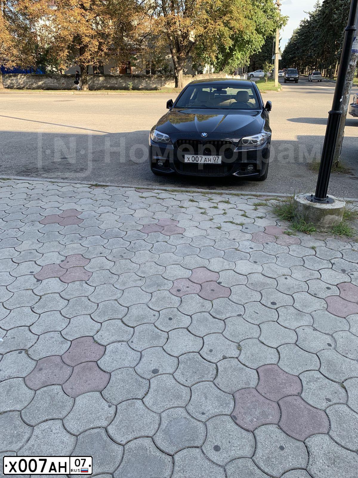 Фото автомобиля NISSAN TEANA, 2007 — госномер Х007АН07. Цвет: СЕРЕБРИСТЫЙ