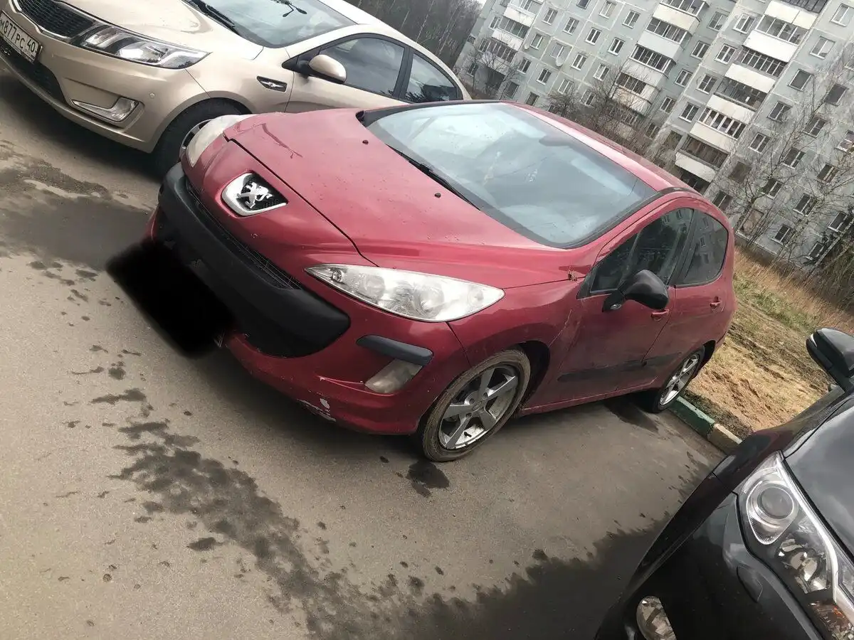 Фото автомобиля KIA RIO, 2013 — госномер М877РС40. Цвет: БЕЖЕВЫЙ