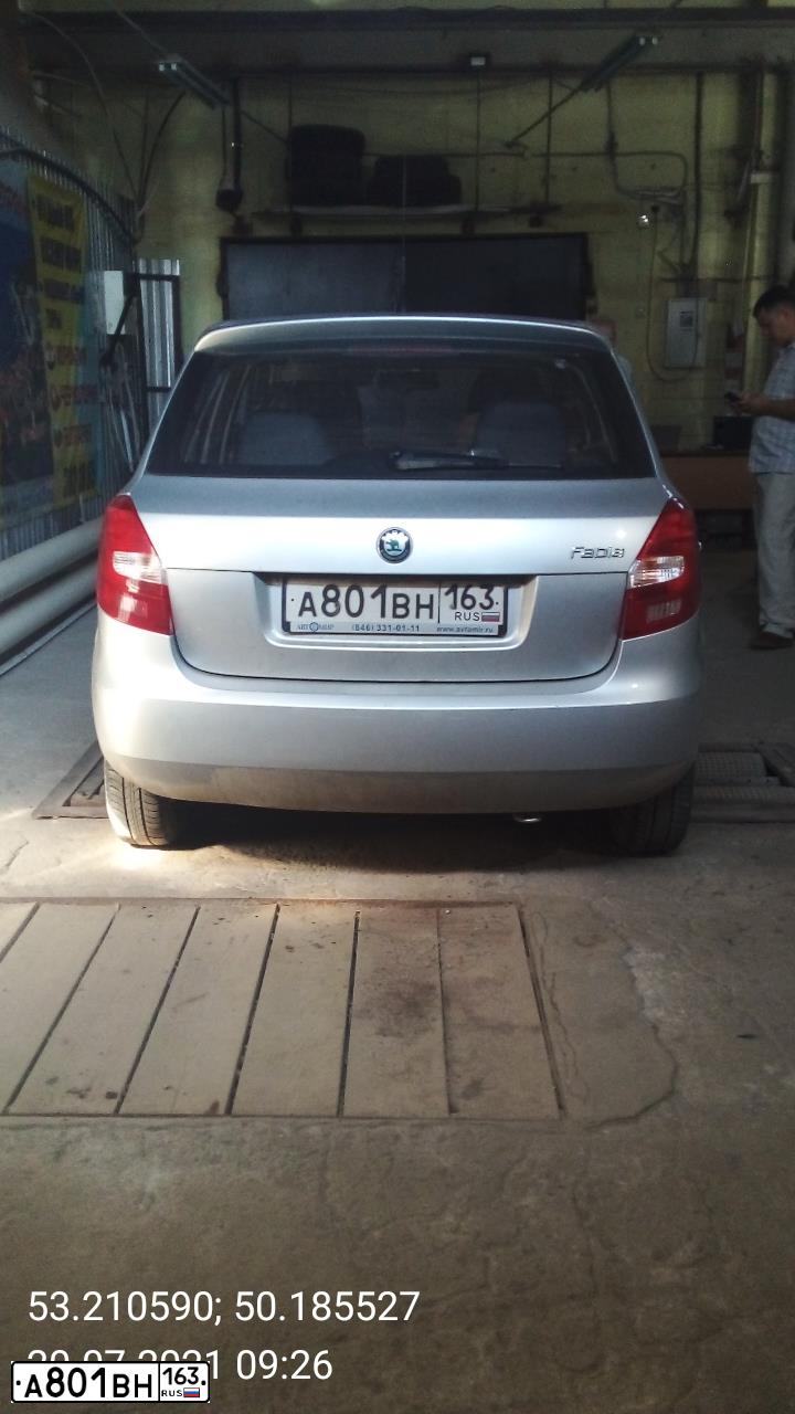 Фото автомобиля SKODA FABIA, 2008 — госномер А801ВН163. Цвет: СЕРЕБРИСТЫЙ