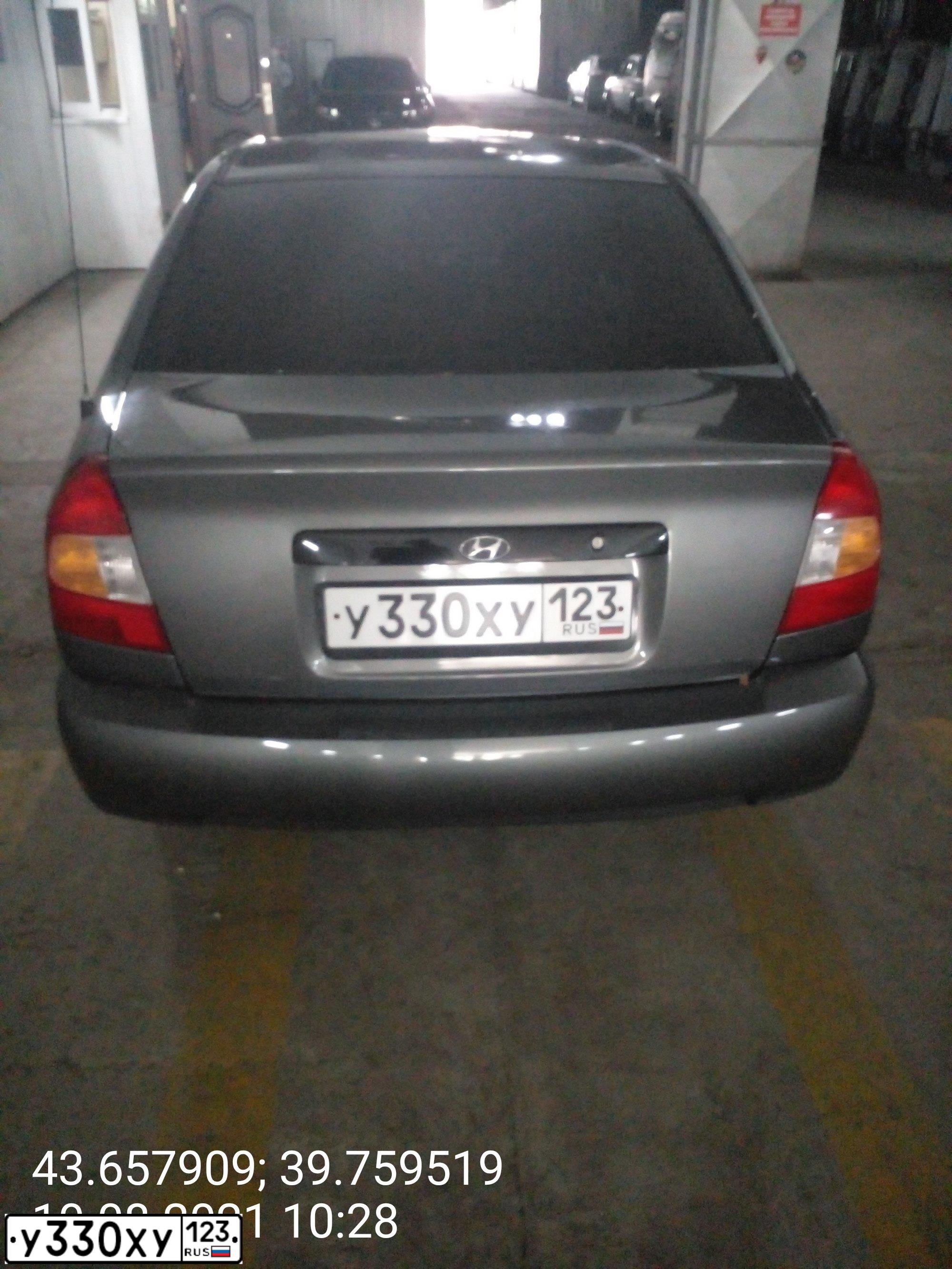 Фото автомобиля TAGAZ ACCENT, 2008 — госномер Е164ЕМ181. Цвет: СЕРЫЙ
