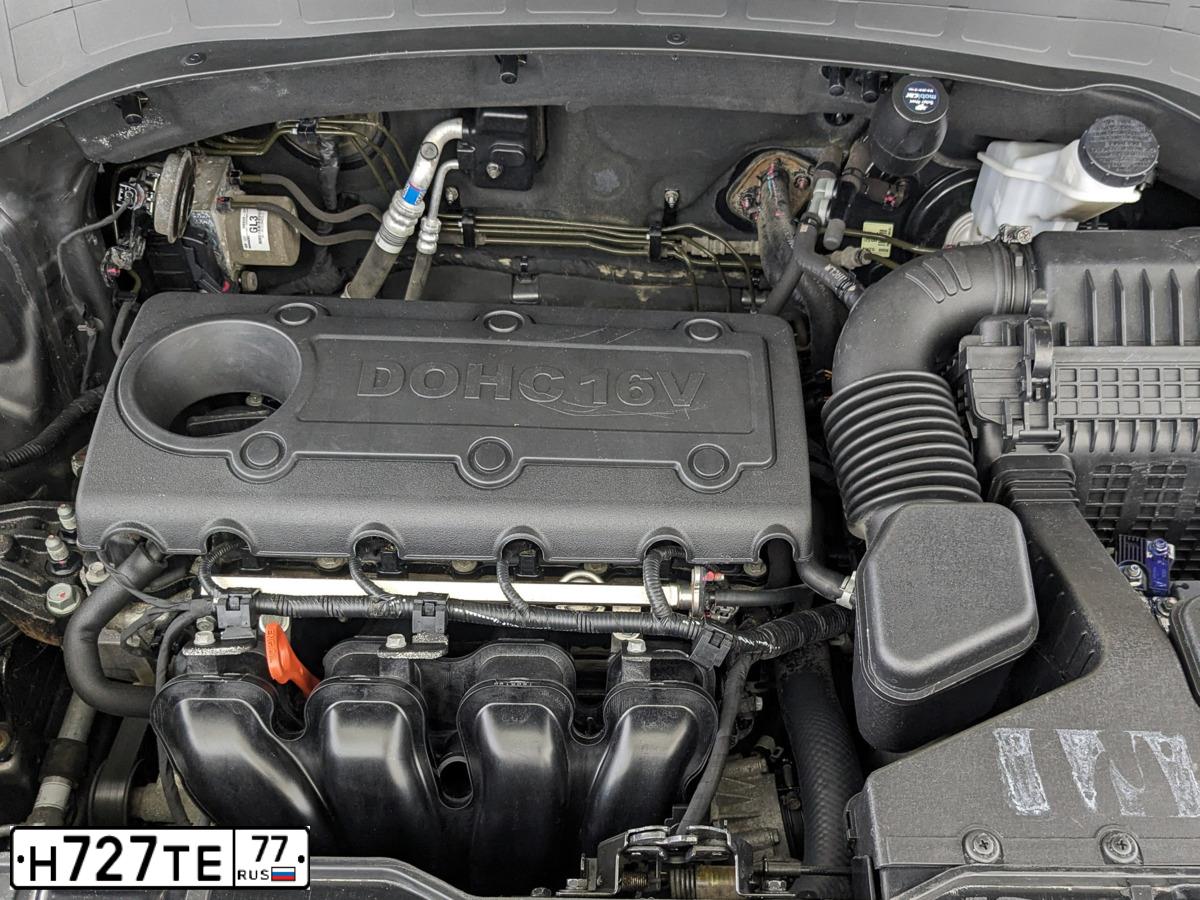 Фото автомобиля KIA SORENTO, 2018 — госномер Р753АУ550. Цвет: Серый