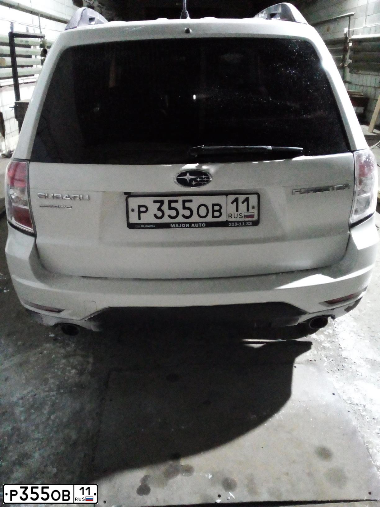 Фото автомобиля SUBARU FORESTER, 2011 — госномер М129КЕ21. Цвет: Белый