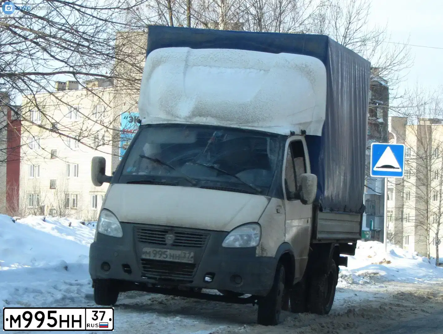Фото автомобиля ГАЗ 3302, 2003 — госномер М662УК33. Цвет: БЕЖЕВЫЙ