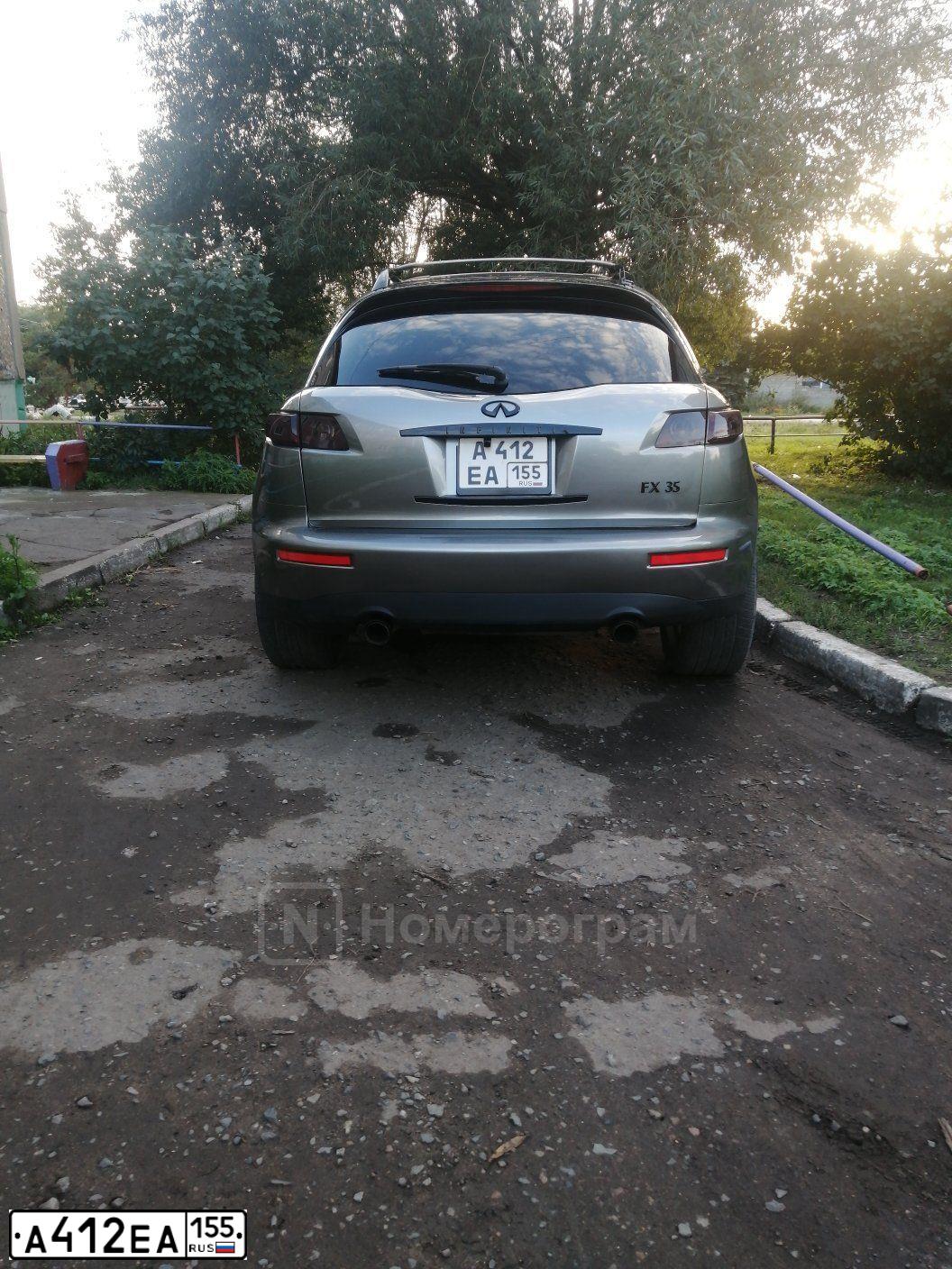 Фото автомобиля INFINITI FX35, 2005 — госномер Х776УЕ55