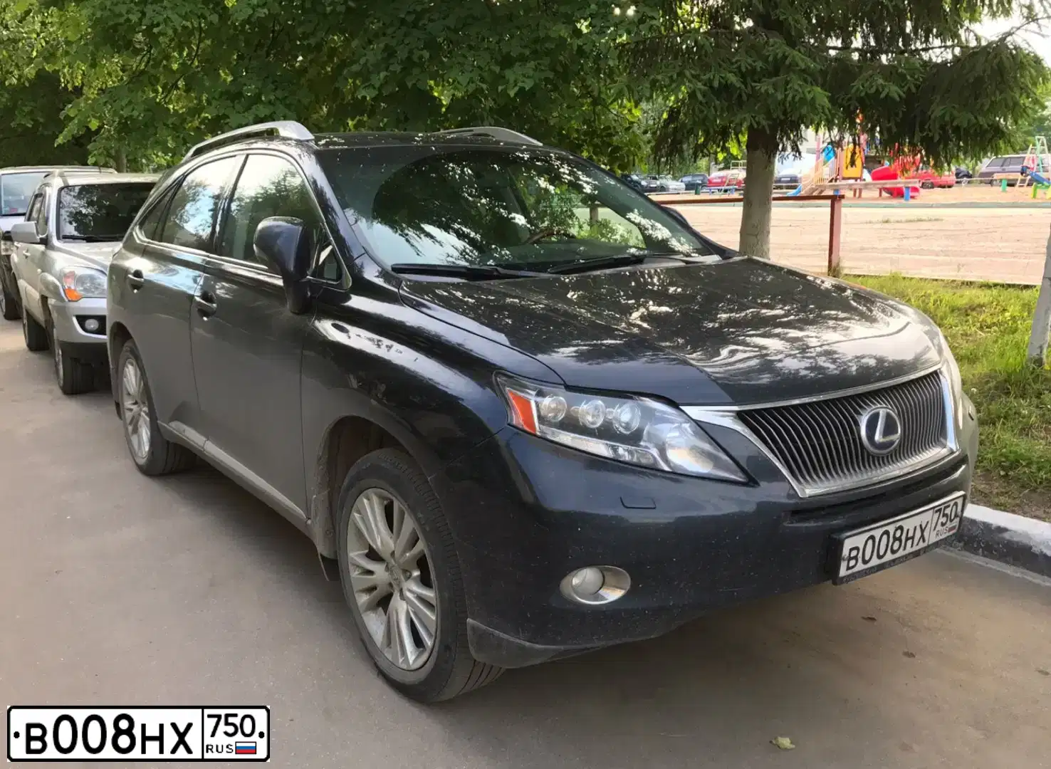 Фото автомобиля LEXUS RX, 2010 — госномер С727УТ90. Цвет: ЧЕРНЫЙ