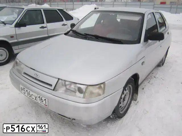 Фото автомобиля LADA 2112, 2003 — госномер Н040ТО161. Цвет: Светло-Серебристый металлик