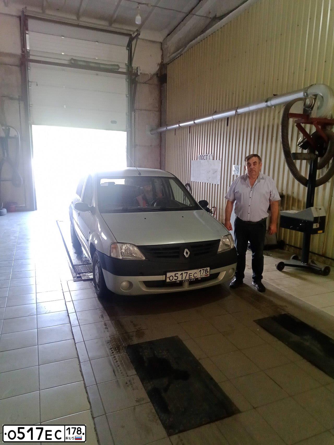 Фото автомобиля LADA 2114 SAMARA, 2006 — госномер Р623АМ98. Цвет: СЕРО-ЗЕЛЕН МЕТ