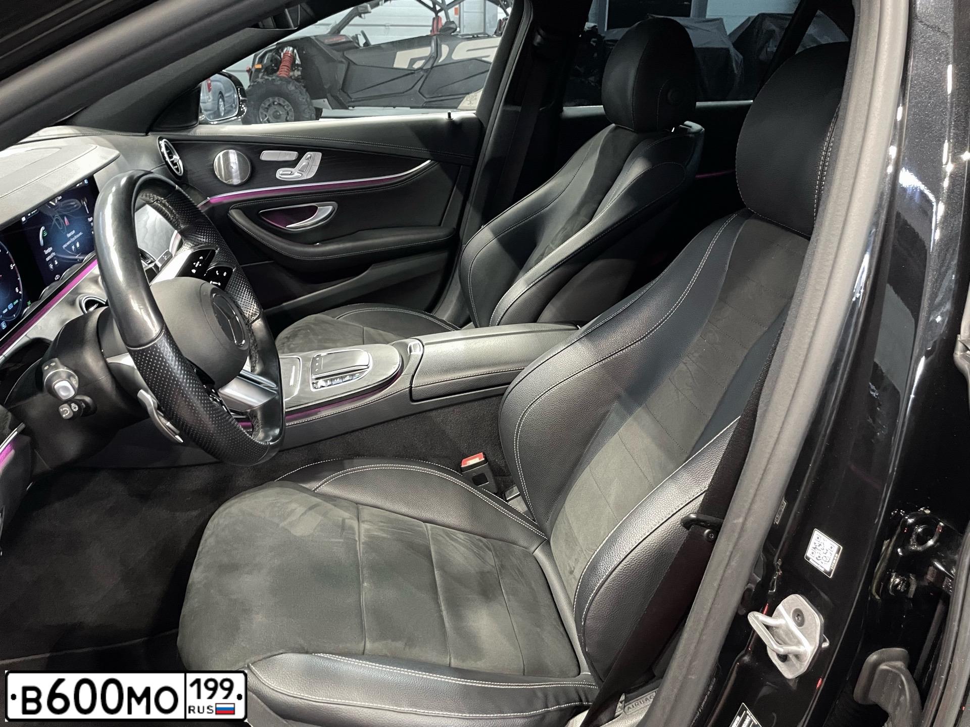 Фото автомобиля KIA OPTIMA, 2016 — госномер У880ВС152. Цвет: ЧЕРНЫЙ