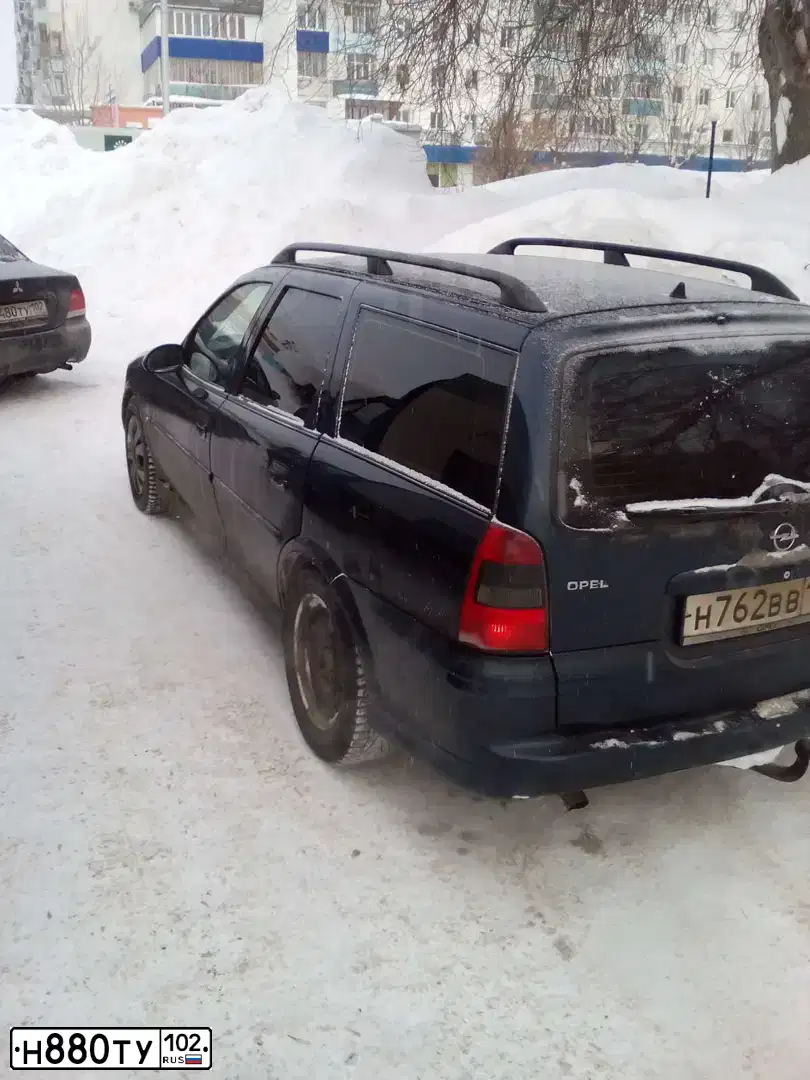 Фото автомобиля LADA 2115 SAMARA, 2012 — госномер Х569УК56. Цвет: Сине-Черный