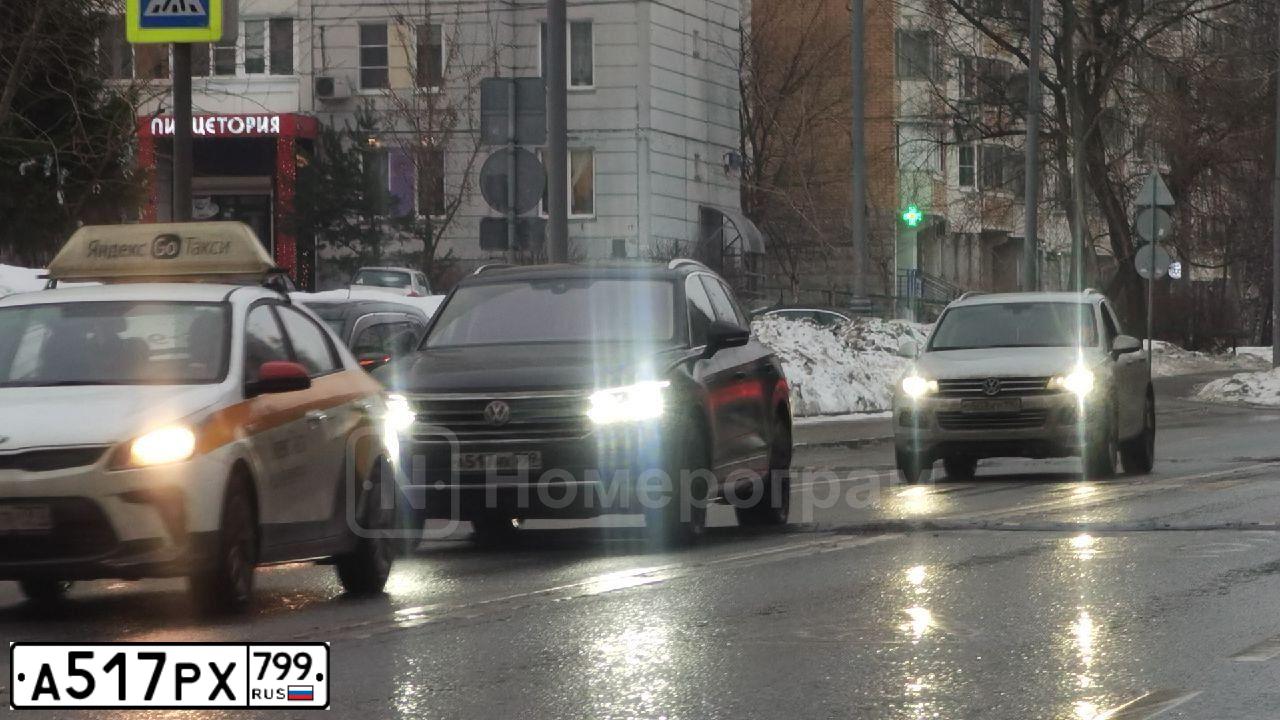 Фото автомобиля GAZ 2834, 2013 — госномер Р488ЕС790. Цвет: Белый