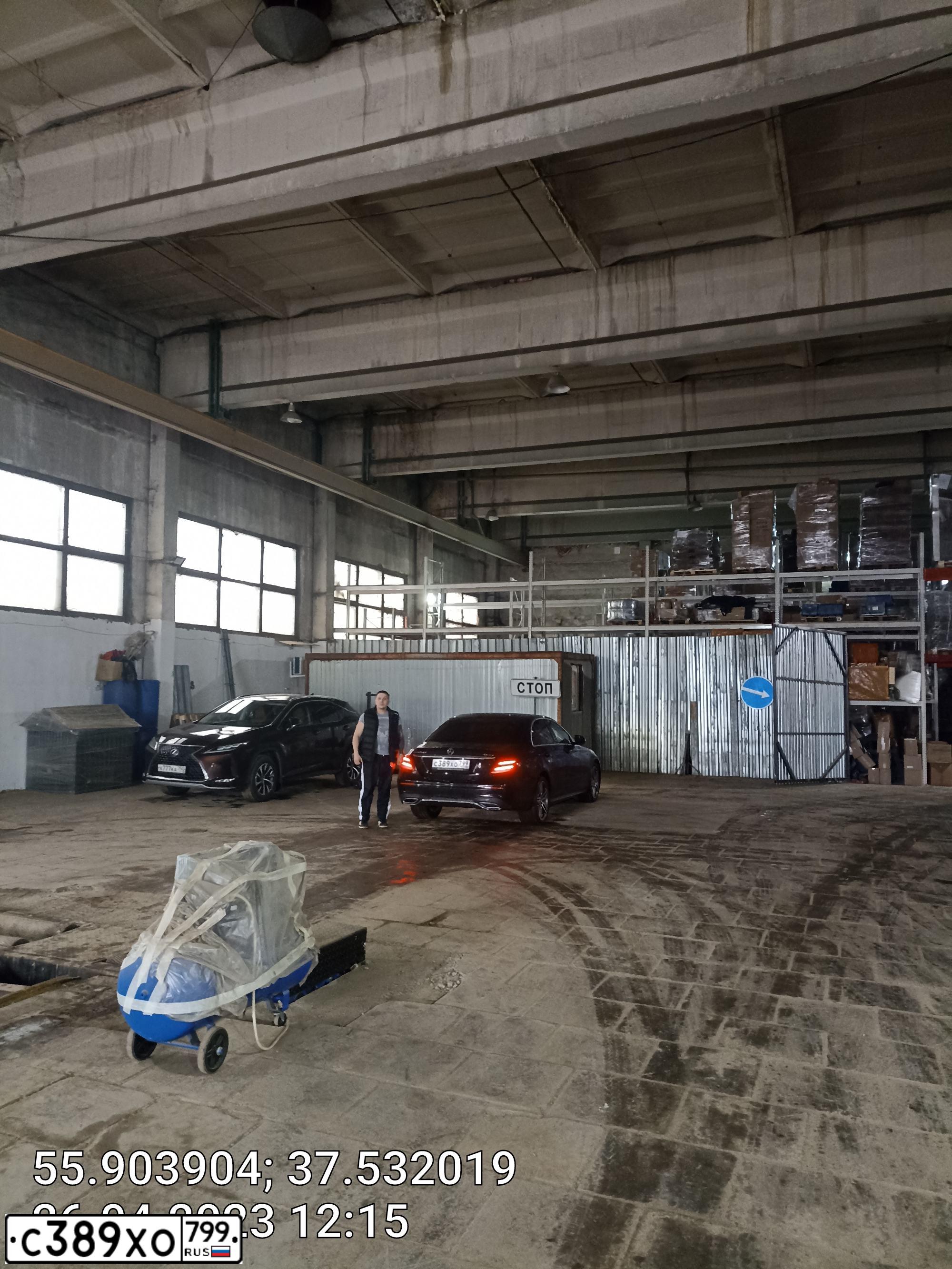 Фото автомобиля MERCEDES E-KLASSE, 2019 — госномер С583УВ716. Цвет: ЧЕРНЫЙ