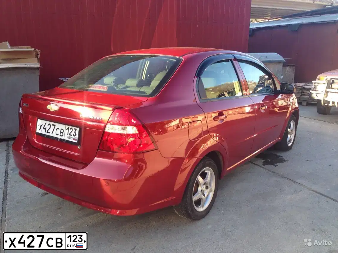 Фото автомобиля CHEVROLET AVEO, 2007 — госномер Х427СВ123. Цвет: КРАСНЫЙ