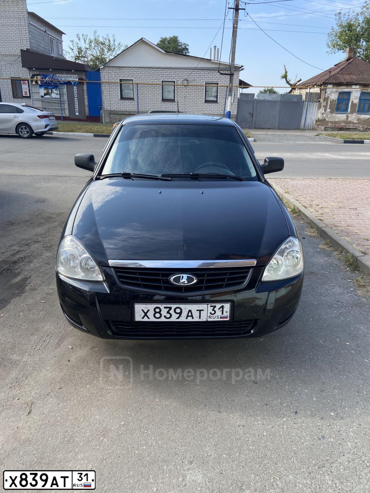 Фото автомобиля LADA 2170 PRIORA, 2009 — госномер Х839АТ31. Цвет: Сине-Черный