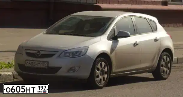Фото автомобиля OPEL ASTRA, 2011 — госномер О605НТ197