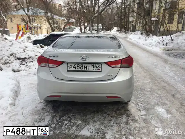 Фото автомобиля HYUNDAI ELANTRA, 2011 — госномер Р488НТ163. Цвет: СЕРЕБРИСТЫЙ