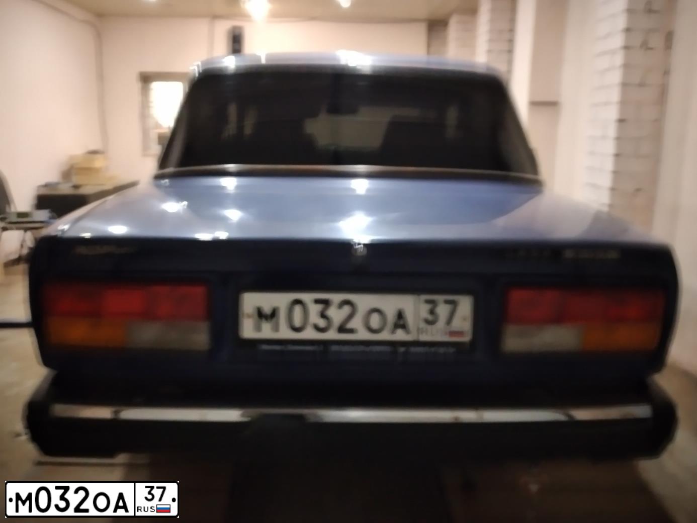Фото автомобиля LADA 2107, 2006 — госномер М032ОА37. Цвет: СИНИЙ