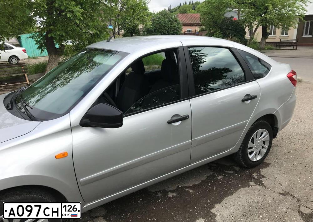 Фото автомобиля LADA 2191 GRANTA, 2015 — госномер Т941НТ05. Цвет: СЕРЕБРИСТЫЙ