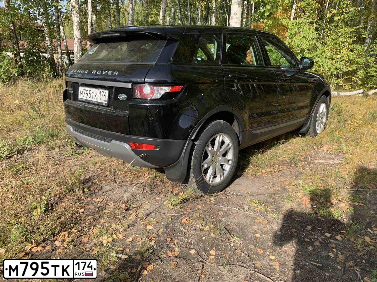 Фото автомобиля LANDROVER RANGE ROVER EVOQUE, 2014 — госномер М795ТК174. Цвет: ЧЕРНЫЙ