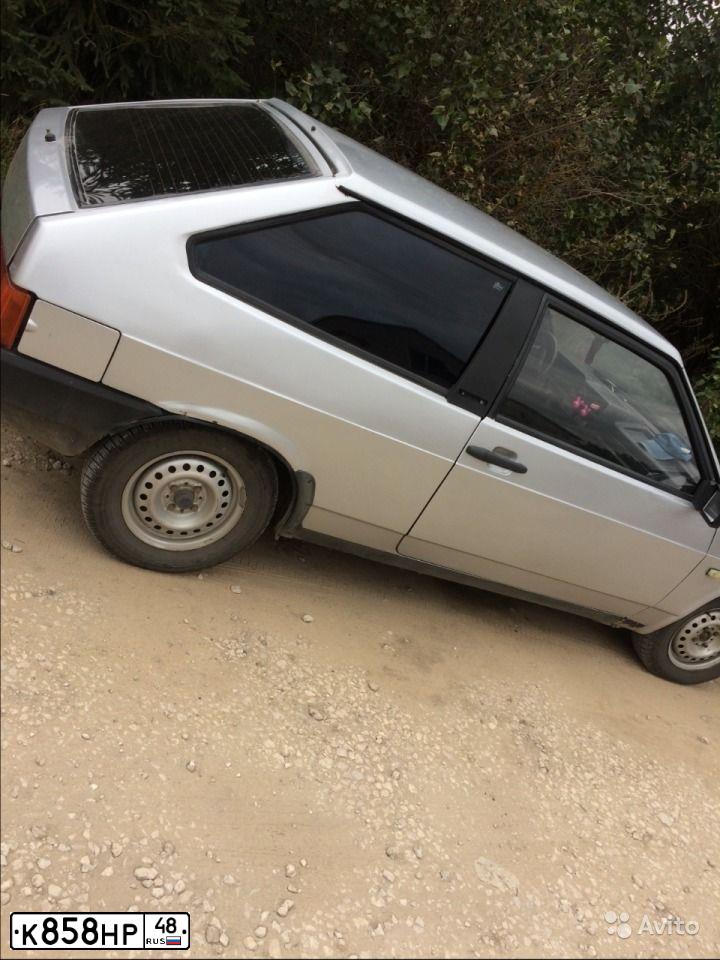 Фото автомобиля LADA 2105, 1998 — госномер К858НР48. Цвет: ЯРКО-БЕЛЫЙ