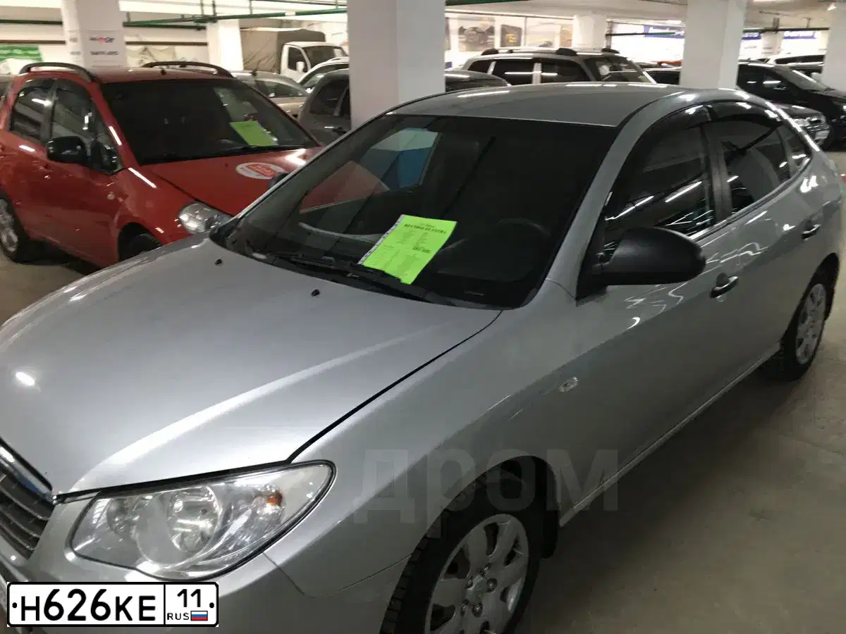Фото автомобиля DAEWOO NEXIA, 2007 — госномер Н626КЕ11. Цвет: ПЕСОЧНЫЙ