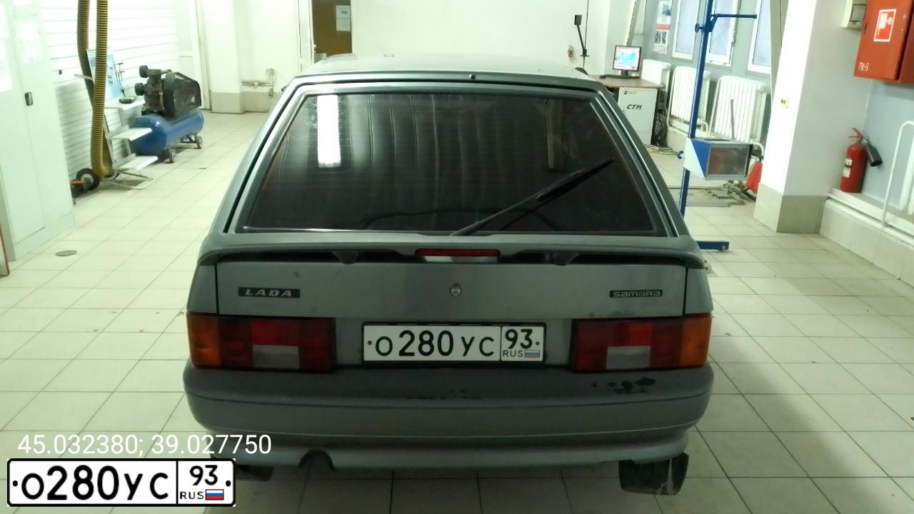 Фото автомобиля LADA 2114, 2008 — госномер А523УС51. Цвет: Белый
