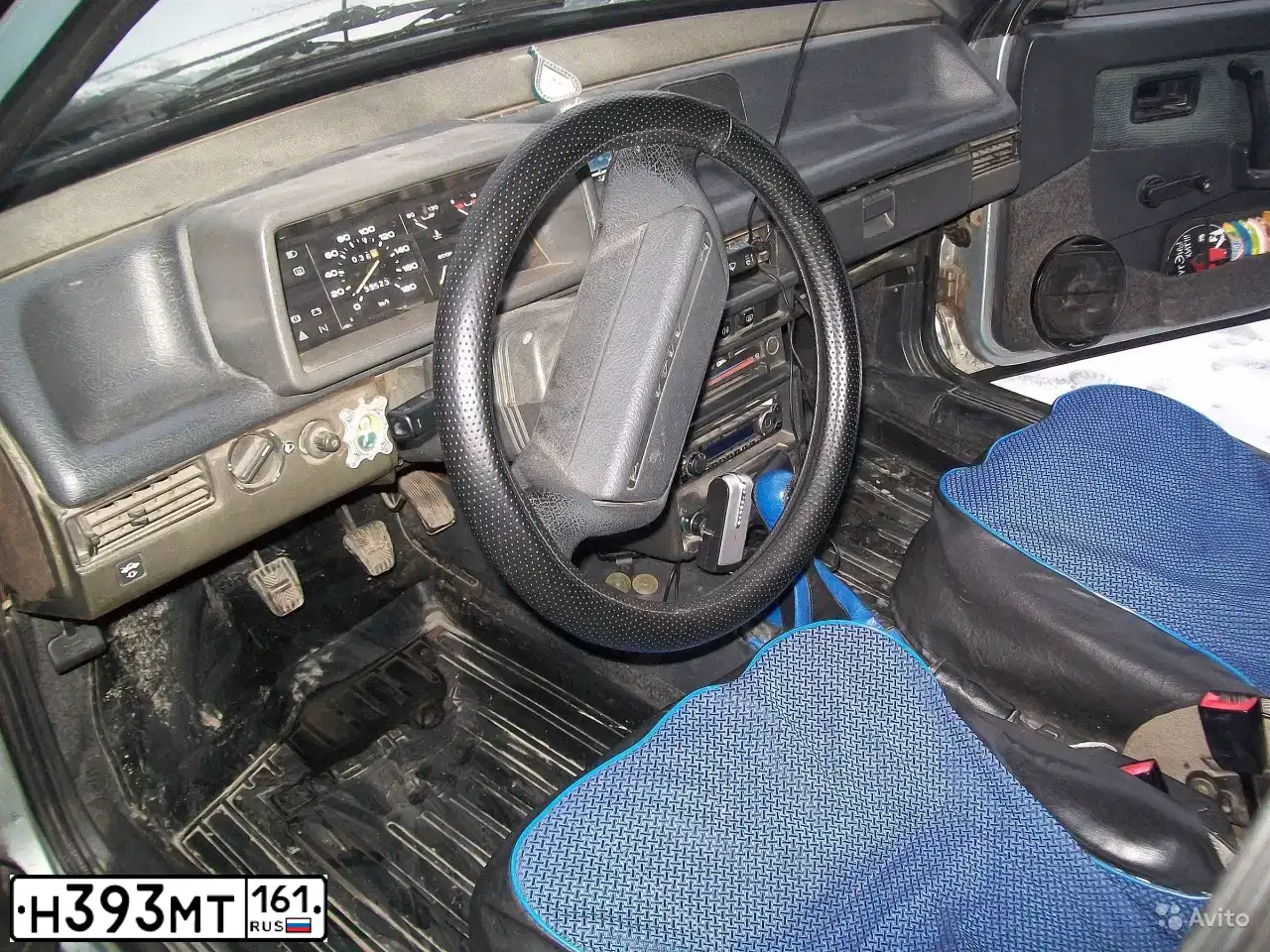 Фото автомобиля LADA 2109 SAMARA, 1998 — госномер Н393МТ161. Цвет: СЕРЕБРИСТО-ГОЛУБОЙ