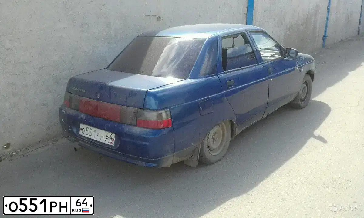 Фото автомобиля LADA 2110, 2001 — госномер О551РН64. Цвет: ЯРКО СИНИЙ