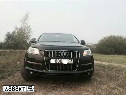 Фото автомобиля AUDI Q7, 2006 — госномер А888КТ03. Цвет: ЧЕРНЫЙ