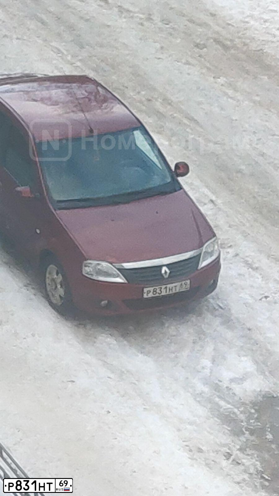 Фото автомобиля RENAULT LOGAN, 2010 — госномер Р831НТ69. Цвет: КРАСНЫЙ