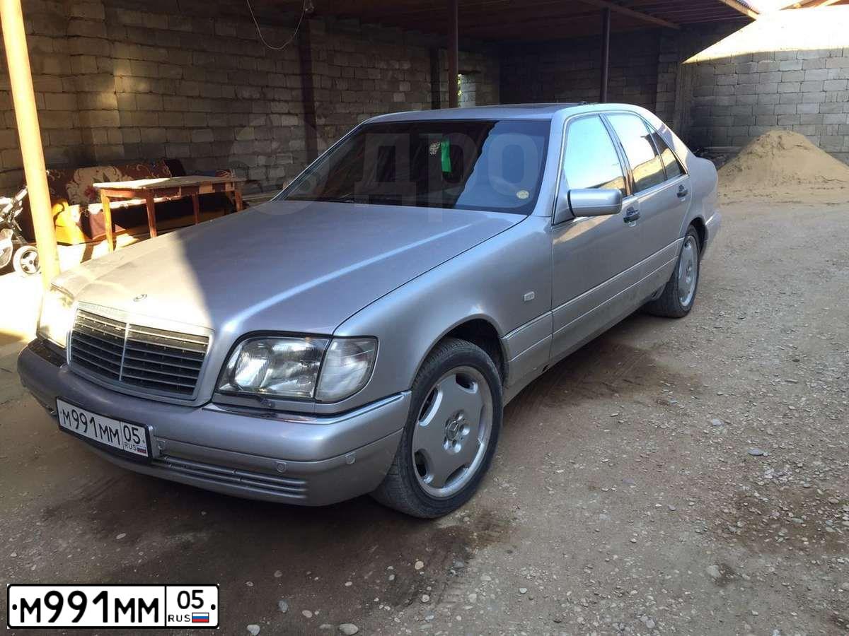 Фото автомобиля MERCEDES S-KLASSE, 1998 — госномер М971МР77. Цвет: БЕЛЫЙ|СЕРЕБРИСТЫЙ