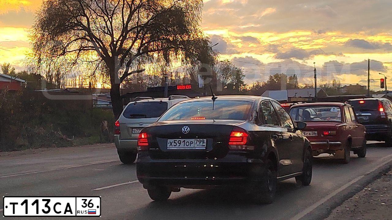 Фото автомобиля LADA 2115 SAMARA, 2005 — госномер С398МО136. Цвет: СЕРЕБРИСТО-БЕЖЕВЫЙ