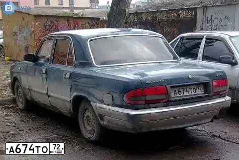 Фото автомобиля GAZ 3110 WOLGA, 2001 — госномер А674ТО72. Цвет: СИНЕ-ЗЕЛЕНЫЙ