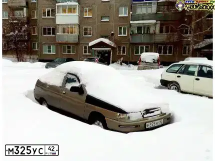 Фото автомобиля LADA 2110, 2001 — госномер М325УС42. Цвет: СЕРЕБРИСТЫЙ СЕРО-ЗЕЛЕНЫЙ