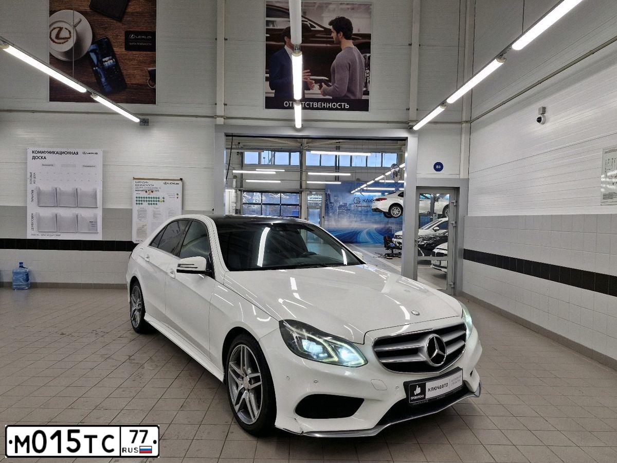 Фото автомобиля MERCEDES-BENZ E200, 2013 — госномер Р538ВУ82