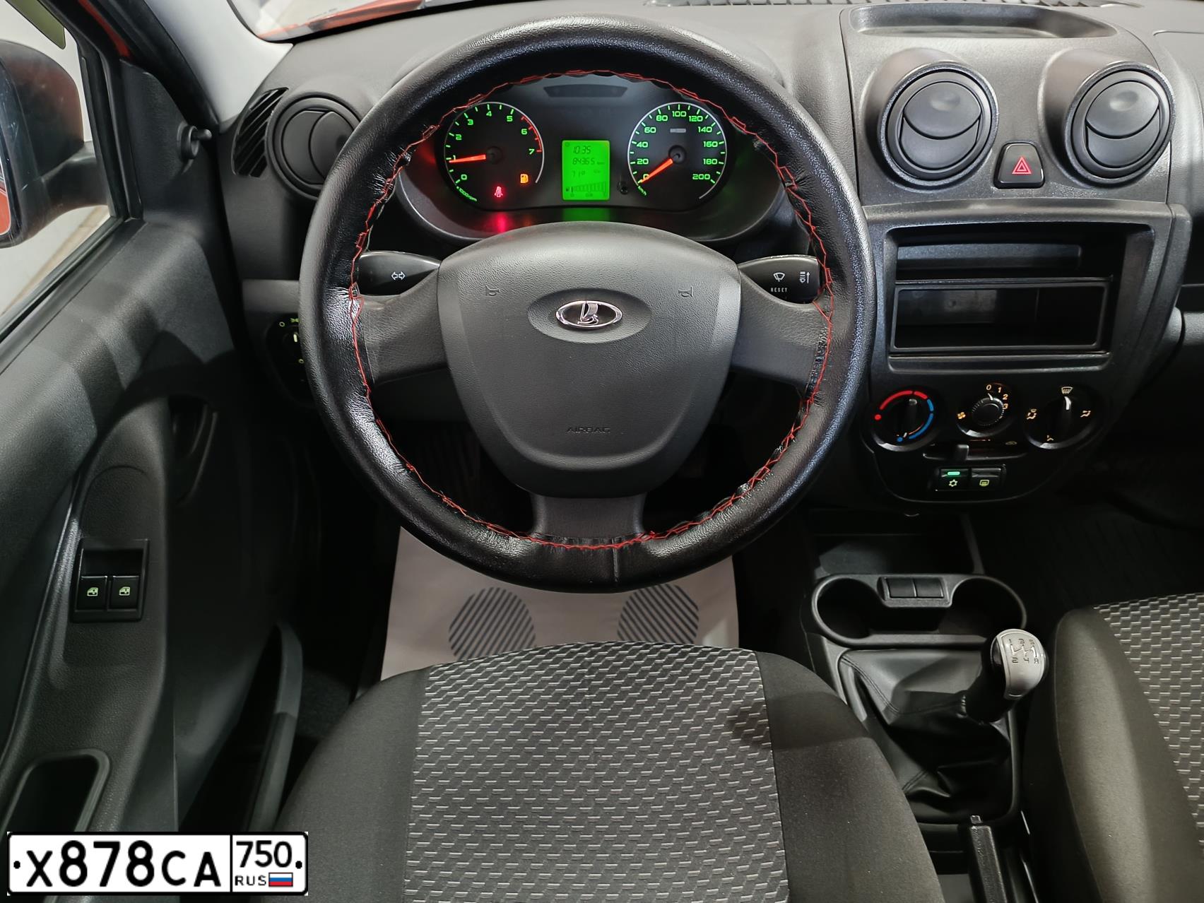 Фото автомобиля LADA 2190 GRANTA, 2017 — госномер У438ОМ71. Цвет: Оранжевый перламутровый